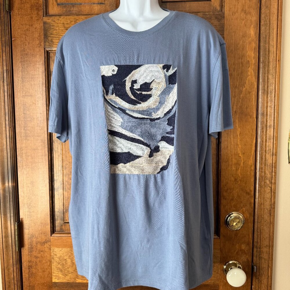 Express Blue w/Embroidered Abstract Design Crewneck Tee XXL